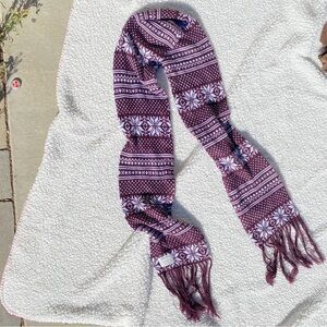 Purple and White Patterned Scarf